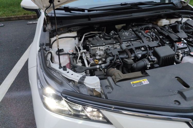 Used Toyota Corolla 2024 1.8L Smart Electric Hybrid Dual-Engine Elite Edition Engine Bay Right