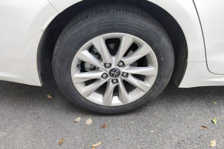 Used Toyota Corolla 2024 1.8L Smart Electric Hybrid Dual-Engine Elite Edition Exterior 2