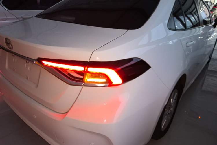 Used Toyota Corolla 2024 1.8L Smart Electric Hybrid Dual-Engine Pioneer Edition Exterior 3