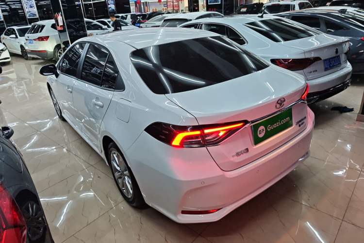 Used Toyota Corolla 2024 1.8L Smart Electric Hybrid Dual-Engine Elite Edition Exterior 3