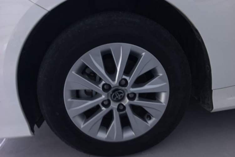 Used Toyota Corolla 2024 1.8L Smart Electric Hybrid Dual-Engine Pioneer Edition Exterior 4