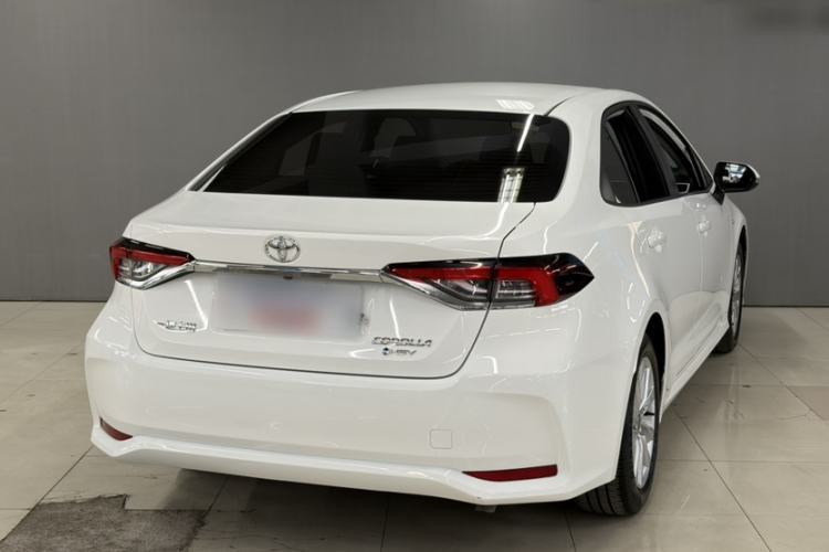Used Toyota Corolla 2024 1.8L Smart Electric Hybrid Dual-Engine Elite Edition Exterior 4