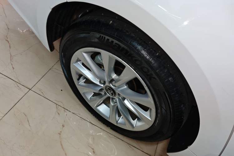 Used Toyota Corolla 2024 1.8L Smart Electric Hybrid Dual-Engine Elite Edition Exterior 8