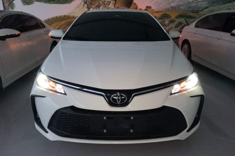Used Toyota Corolla 2024 1.8L Smart Electric Hybrid Dual-Engine Pioneer Edition Front