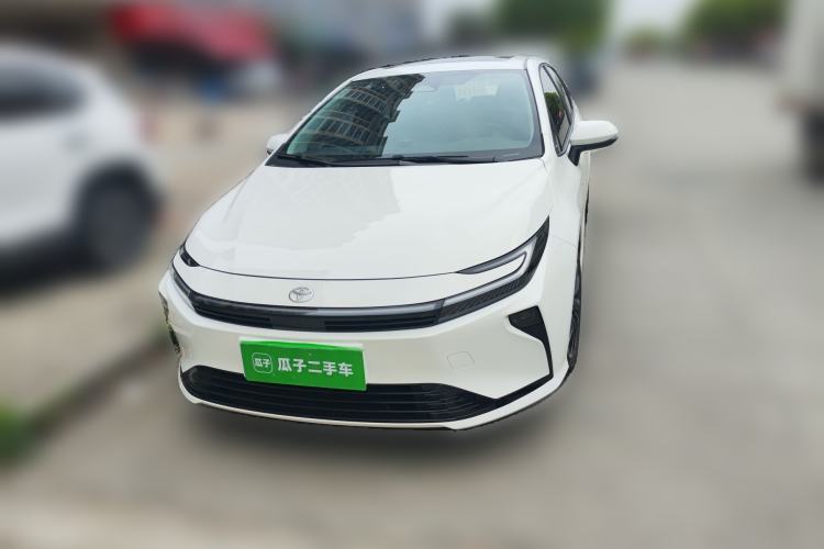 Used Toyota Corolla 2024 1.8L Smart Electric Hybrid Dual-Engine Elite Edition Front