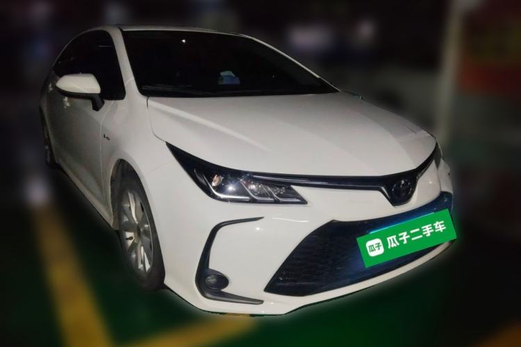 Used Toyota Corolla 2024 1.8L Smart Electric Hybrid Dual-Engine Elite Edition Front Right 45 Deg