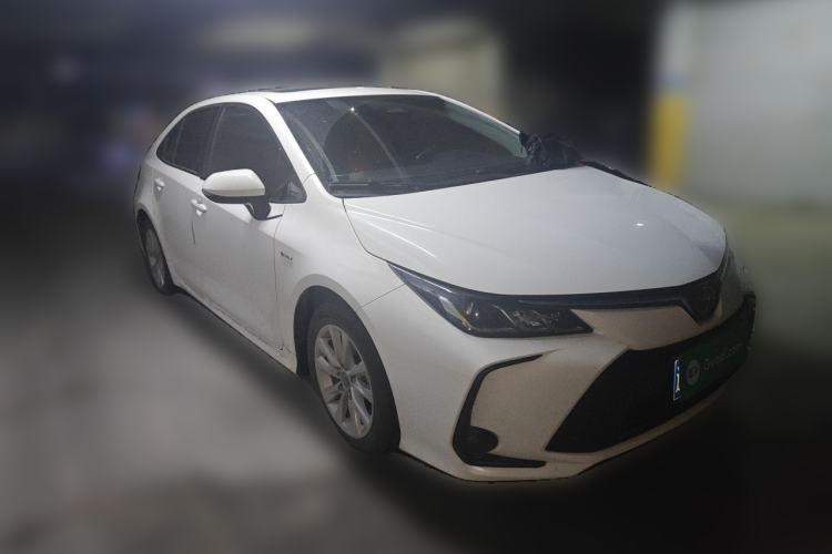 Used Toyota Corolla 2024 1.8L Smart Electric Hybrid Dual-Engine Elite Edition Front Right 45 Deg