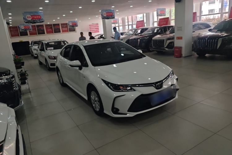 Used Toyota Corolla 2024 1.8L Smart Electric Hybrid Dual-Engine Pioneer Edition Front Right 45 Deg