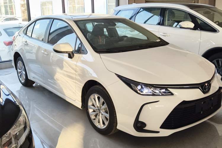 Used Toyota Corolla 2024 1.2T Elite Edition Front Right 45 Deg
