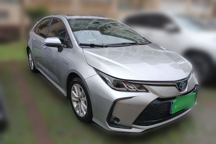Used Toyota Corolla 2024 1.8L Smart Electric Hybrid Dual-Engine Elite Edition Front Right 45 Deg