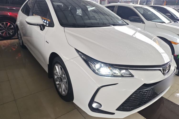 Used Toyota Corolla 2024 1.8L Smart Electric Hybrid Dual-Engine Elite Edition Front Right 45 Deg