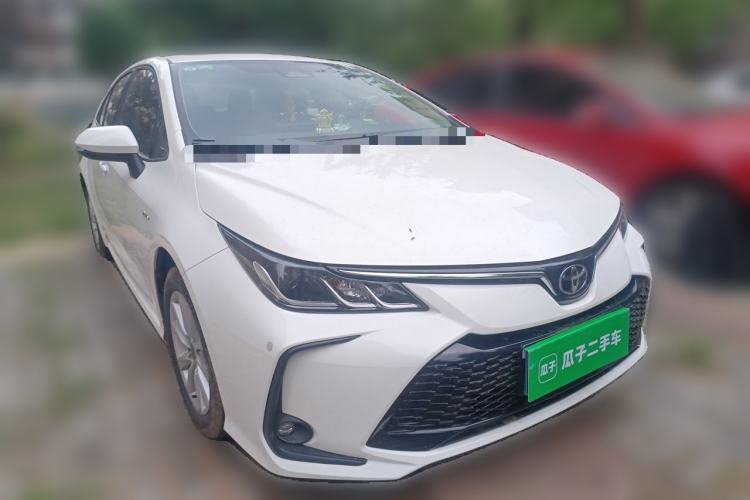 Used Toyota Corolla 2024 1.8L Smart Electric Hybrid Dual-Engine Elite Edition Front Right 45 Deg