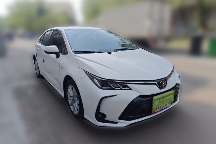 Used Toyota Corolla 2024 1.8L Smart Electric Hybrid Dual-Engine Elite Edition Front Right 45 Deg
