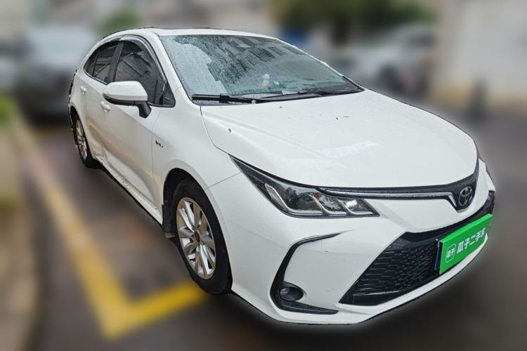 Used Toyota Corolla 2024 1.8L Smart Electric Hybrid Dual-Engine Elite Edition Front Right 45 Deg