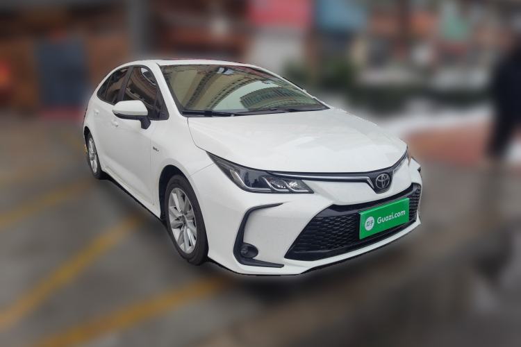 Used Toyota Corolla 2024 1.8L Smart Electric Hybrid Dual-Engine Elite Edition Front Right 45 Deg