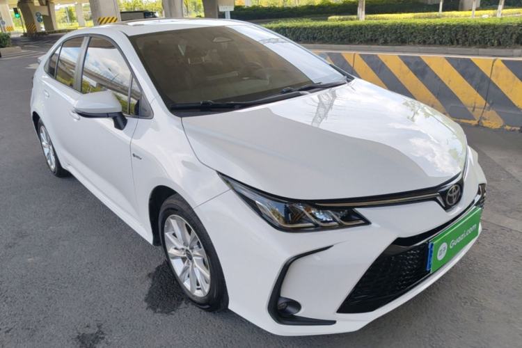 Used Toyota Corolla 2024 1.8L Smart Electric Hybrid Dual-Engine Elite Edition Front Right 45 Deg
