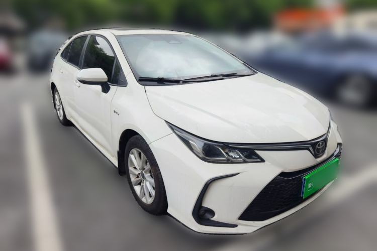 Used Toyota Corolla 2024 1.8L Smart Electric Hybrid Dual-Engine Elite Edition Front Right 45 Deg
