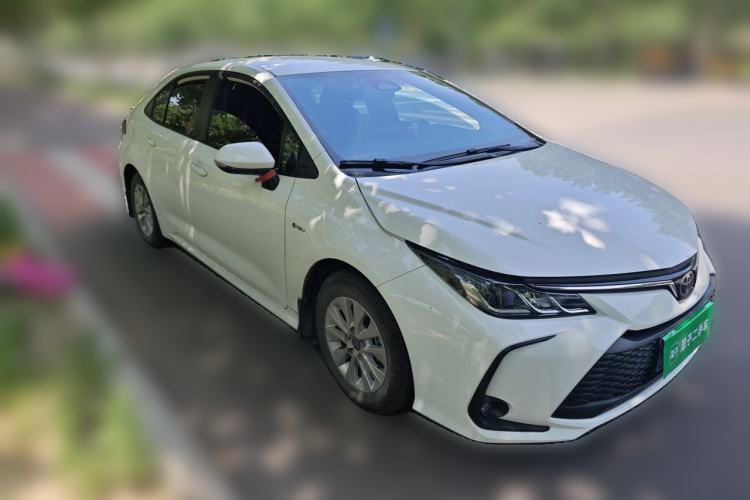 Used Toyota Corolla 2024 1.8L Smart Electric Hybrid Dual-Engine Pioneer Edition Front Right 45 Deg
