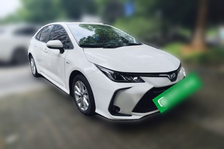 Used Toyota Corolla 2024 1.8L Smart Electric Hybrid Dual-Engine Elite Edition Front Right 45 Deg