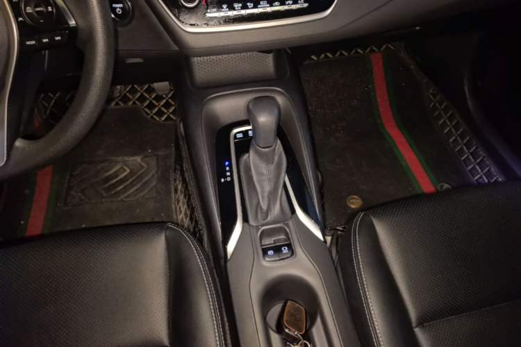 Used Toyota Corolla 2024 1.8L Smart Electric Hybrid Dual-Engine Pioneer Edition Gear Lever