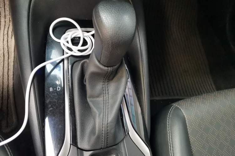 Used Toyota Corolla 2024 1.8L Smart Electric Hybrid Dual-Engine Elite Edition Gear Lever