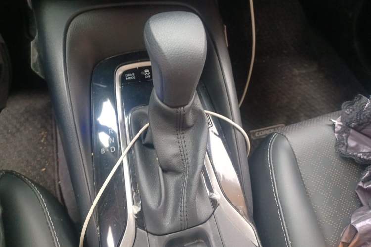 Used Toyota Corolla 2024 1.8L Smart Electric Hybrid Dual-Engine Elite Edition Gear Lever