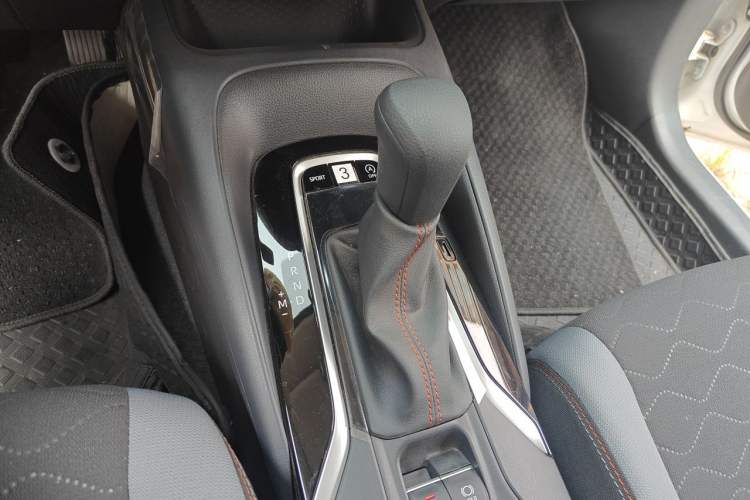 Used Toyota Corolla 2024 1.2T Pioneer Edition Gear Lever