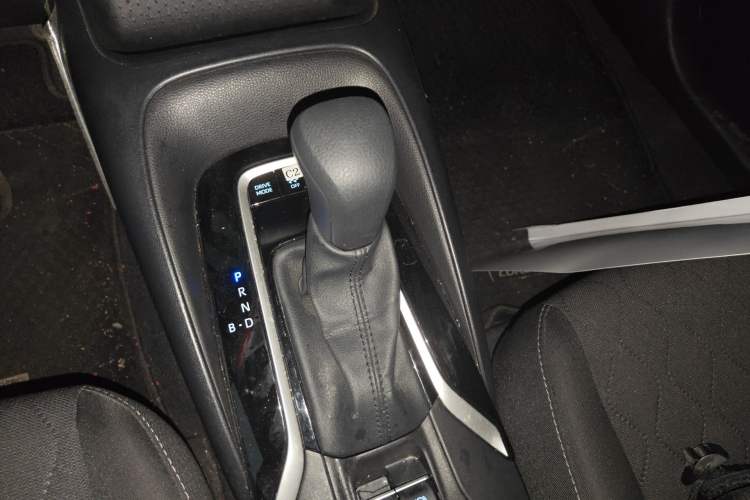 Used Toyota Corolla 2024 1.8L Smart Electric Hybrid Dual-Engine Pioneer Edition Gear Lever