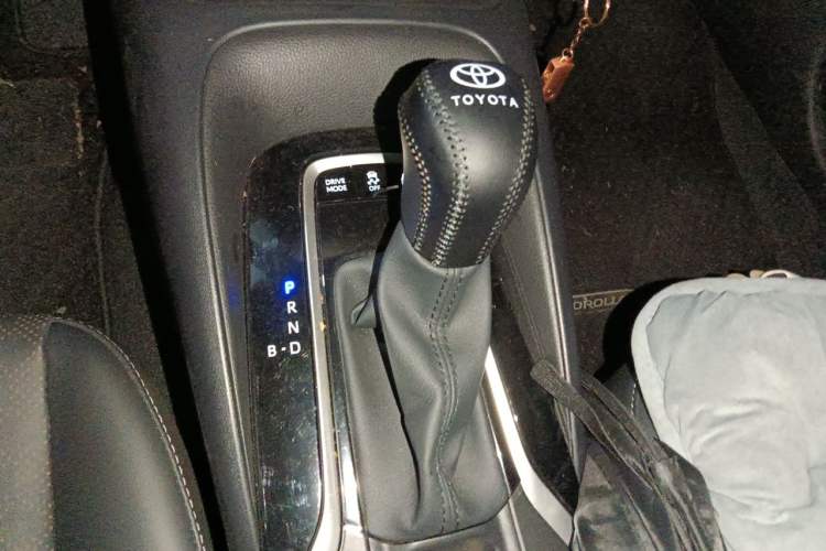 Used Toyota Corolla 2024 1.8L Smart Electric Hybrid Dual-Engine Elite Edition Gear Lever