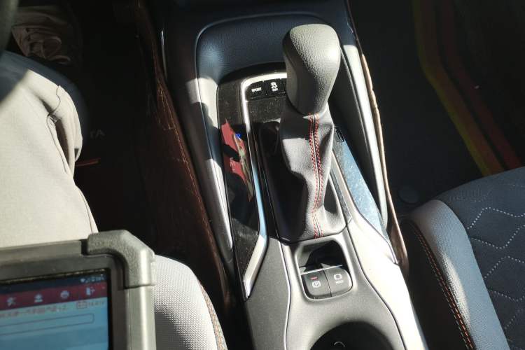 Used Toyota Corolla 2024 1.2T Pioneer Edition Gear Lever