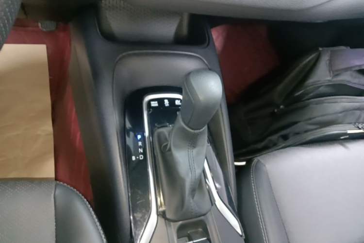Used Toyota Corolla 2024 1.8L Smart Electric Hybrid Dual-Engine Elite Edition Gear Lever