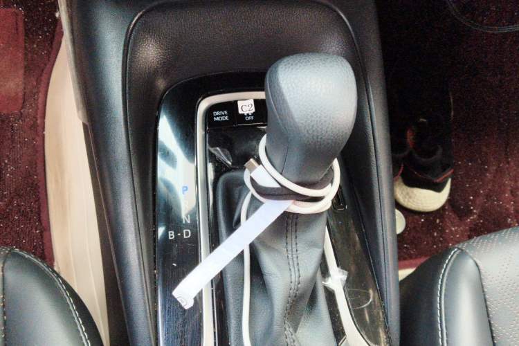 Used Toyota Corolla 2024 1.8L Smart Electric Hybrid Dual-Engine Elite Edition Gear Lever
