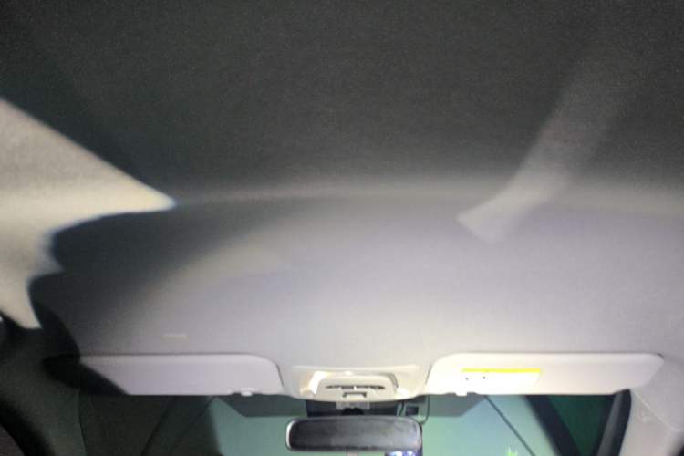 Used Toyota Corolla 2024 1.8L Smart Electric Hybrid Dual-Engine Pioneer Edition Headliner