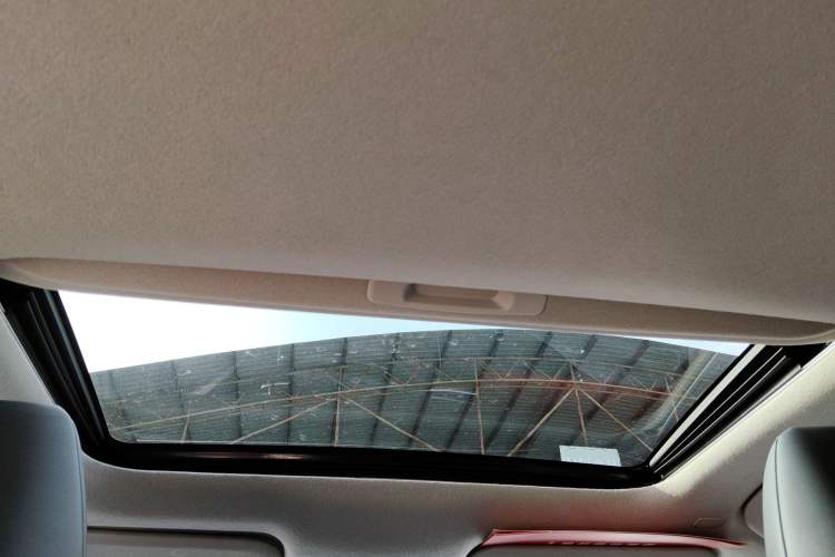 Used Toyota Corolla 2024 1.8L Smart Electric Hybrid Dual-Engine Elite Edition Headliner