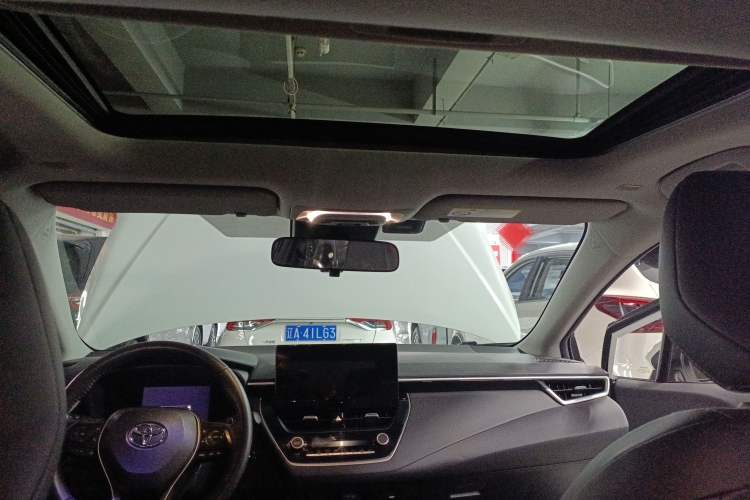 Used Toyota Corolla 2024 1.8L Smart Electric Hybrid Dual-Engine Elite Edition Headliner