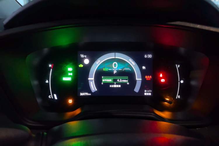 Used Toyota Corolla 2024 1.8L Smart Electric Hybrid Dual-Engine Pioneer Edition Instrument Cluster