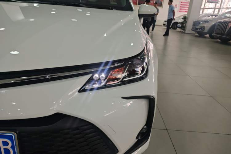 Used Toyota Corolla 2024 1.8L Smart Electric Hybrid Dual-Engine Pioneer Edition Left Front Headlight