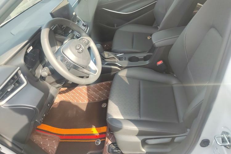 Used Toyota Corolla 2024 1.8L Smart Electric Hybrid Dual-Engine Elite Edition Left Front Seat