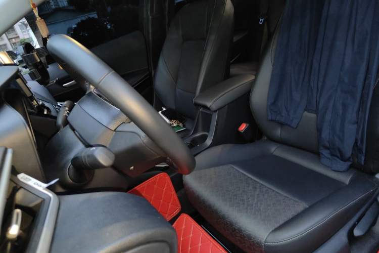 Used Toyota Corolla 2024 1.8L Smart Electric Hybrid Dual-Engine Elite Edition Left Front Seat