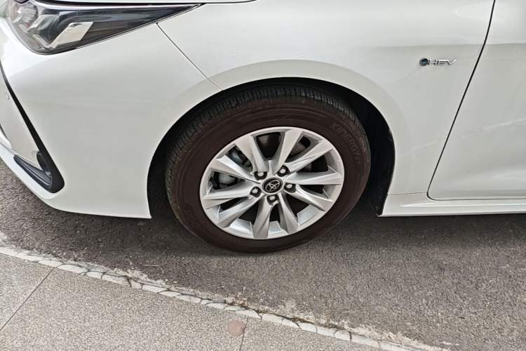 Used Toyota Corolla 2024 1.8L Smart Electric Hybrid Dual-Engine Elite Edition Left Front Wheel Hub