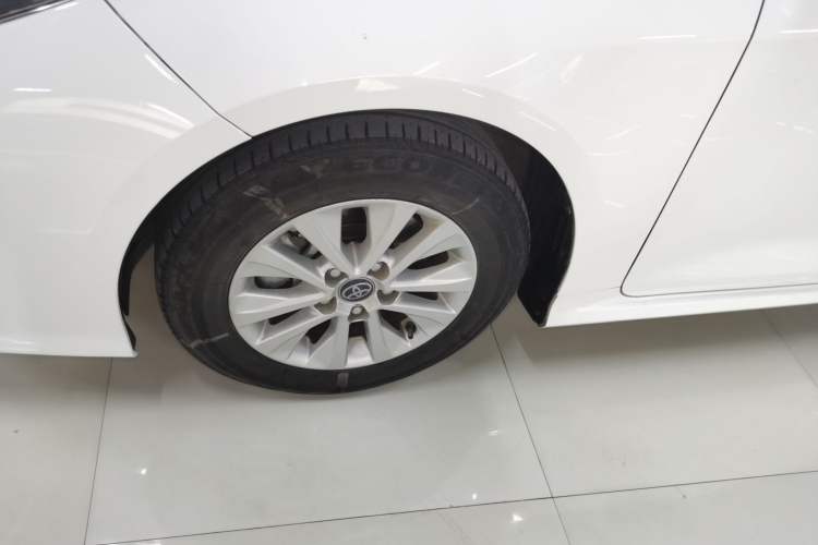 Used Toyota Corolla 2024 1.5L Pioneer Edition Left Front Wheel Hub