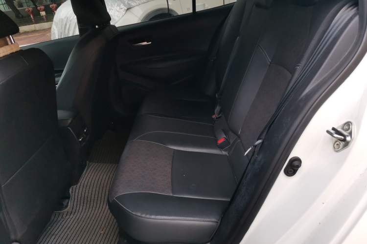 Used Toyota Corolla 2024 1.8L Smart Electric Hybrid Dual-Engine Elite Edition Left Rear Seat