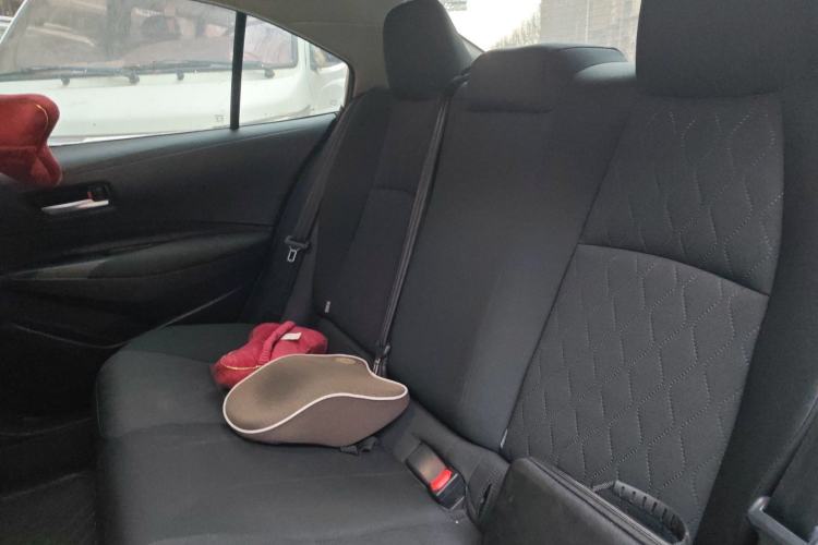 Used Toyota Corolla 2024 1.8L Smart Electric Hybrid Dual-Engine Elite Edition Left Rear Seat