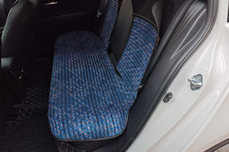 Used Toyota Corolla 2024 1.8L Smart Electric Hybrid Dual-Engine Elite Edition Left Rear Seat