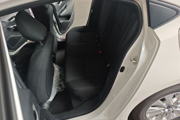 Used Toyota Corolla 2024 1.8L Smart Electric Hybrid Dual-Engine Pioneer Edition Left Rear Seat
