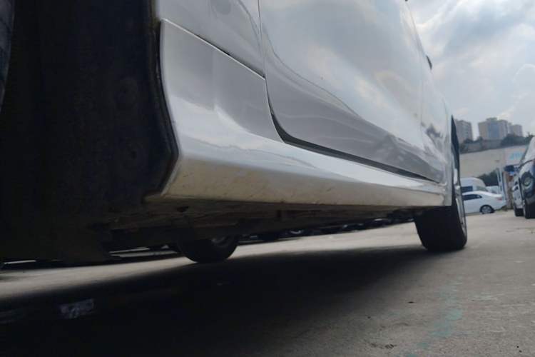 Used Toyota Corolla 2024 1.2T Elite Edition Left Side Sill