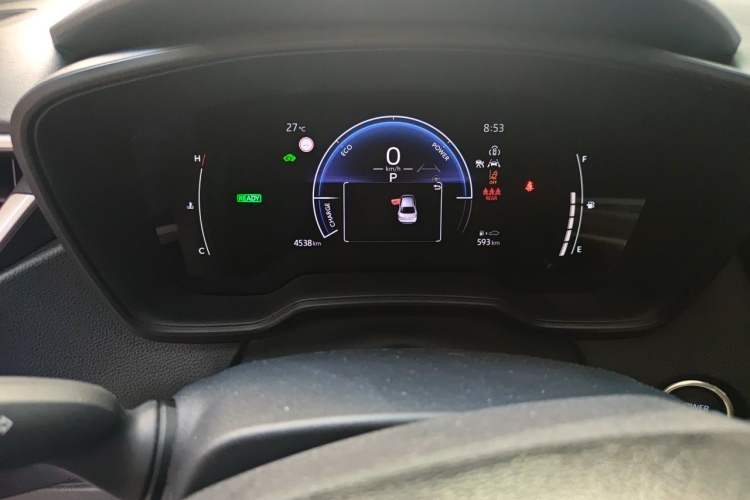 Used Toyota Corolla 2024 1.8L Smart Electric Hybrid Dual-Engine Elite Edition Odometer Close Up