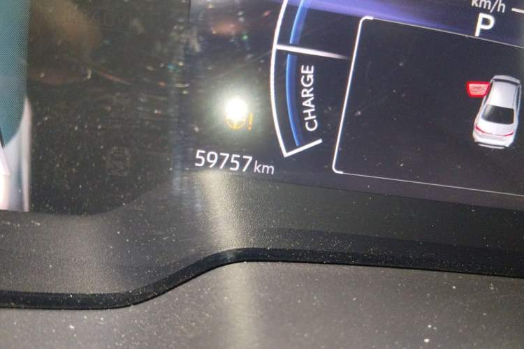 Used Toyota Corolla 2024 1.8L Smart Electric Hybrid Dual-Engine Pioneer Edition Odometer Close Up
