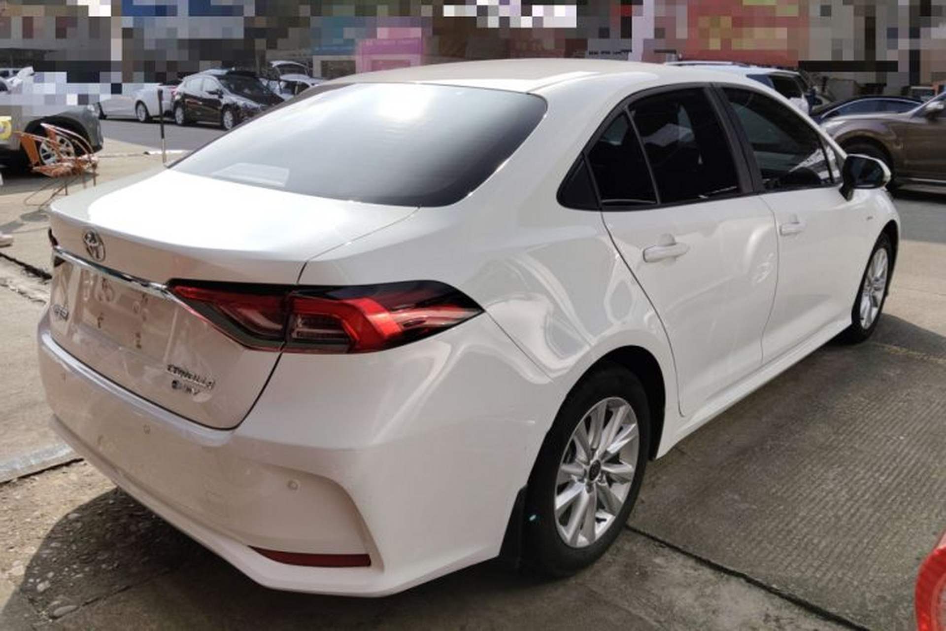 Used Toyota Corolla 2024 1.8L Smart Electric Hybrid Dual-Engine Elite Edition Rear Right 45 Deg