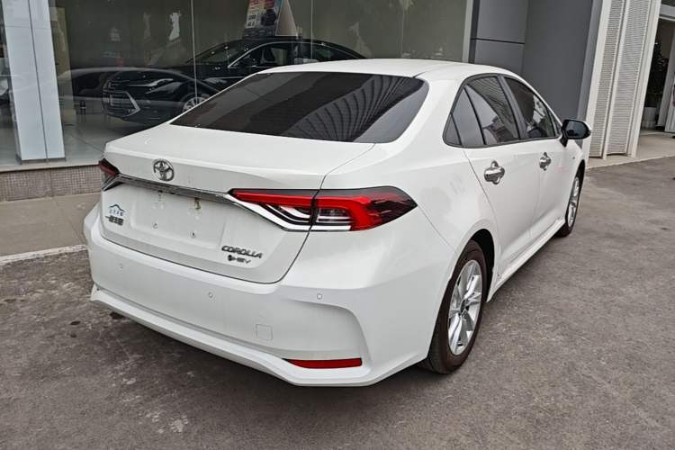 Used Toyota Corolla 2024 1.8L Smart Electric Hybrid Dual-Engine Elite Edition Rear Right 45 Deg